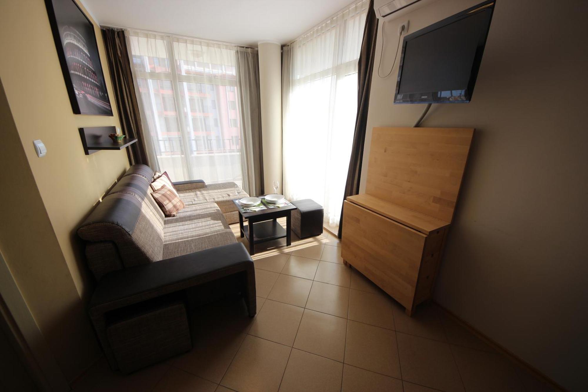 Menada Grand Kamelia Apartments ساني بيتش الغرفة الصورة