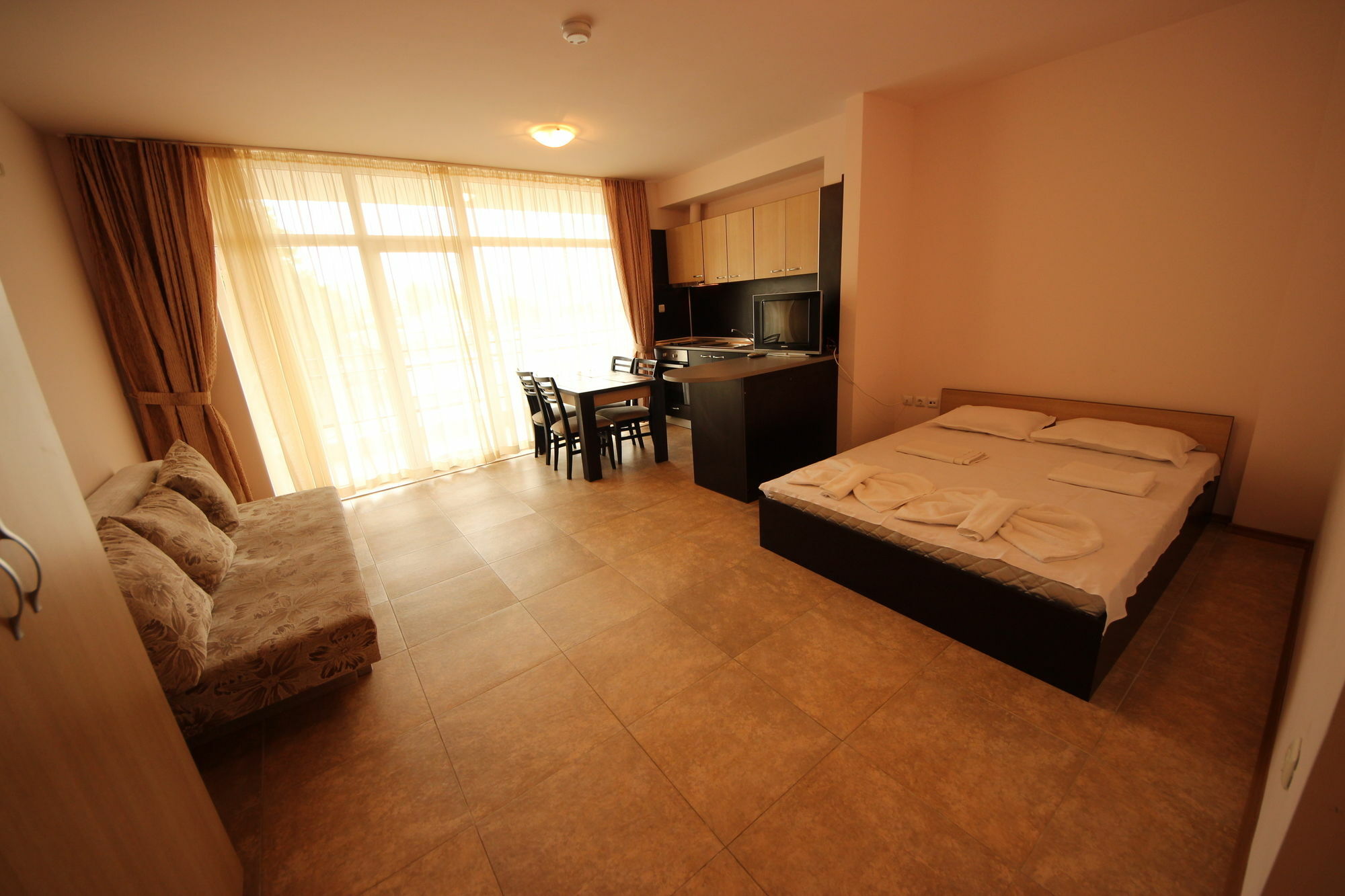 Menada Grand Kamelia Apartments ساني بيتش المظهر الخارجي الصورة