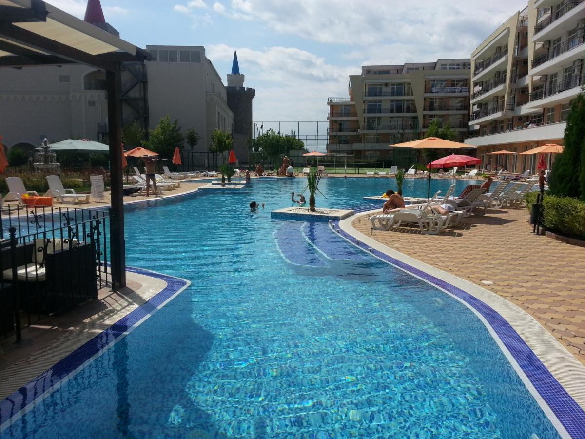 Menada Grand Kamelia Apartments ساني بيتش المظهر الخارجي الصورة