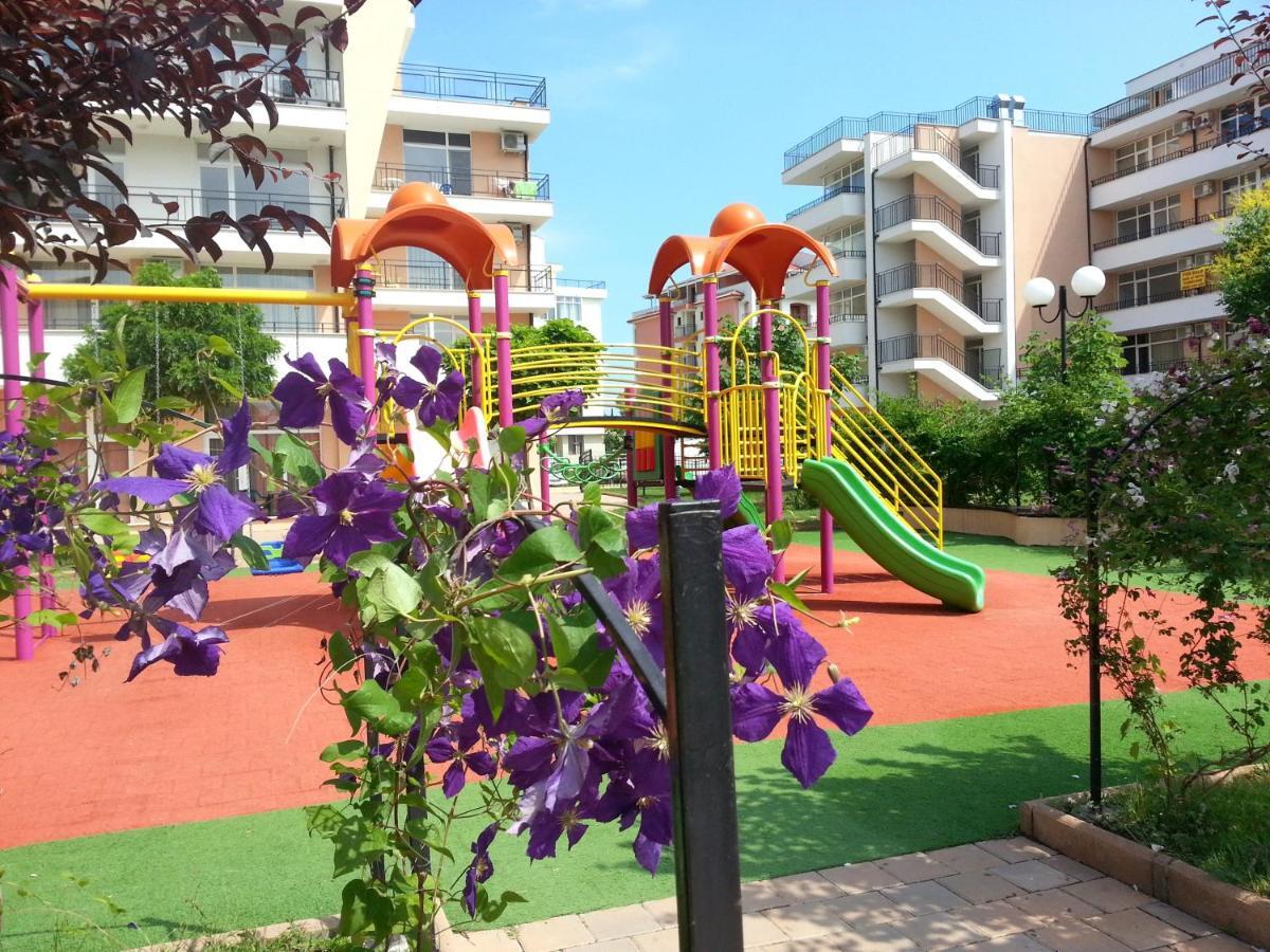 Menada Grand Kamelia Apartments ساني بيتش المظهر الخارجي الصورة