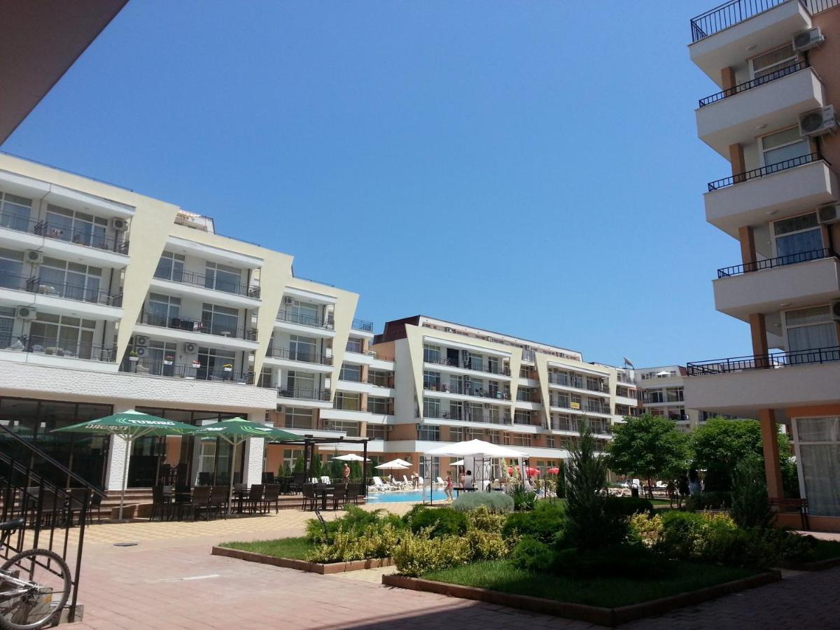 Menada Grand Kamelia Apartments ساني بيتش المظهر الخارجي الصورة